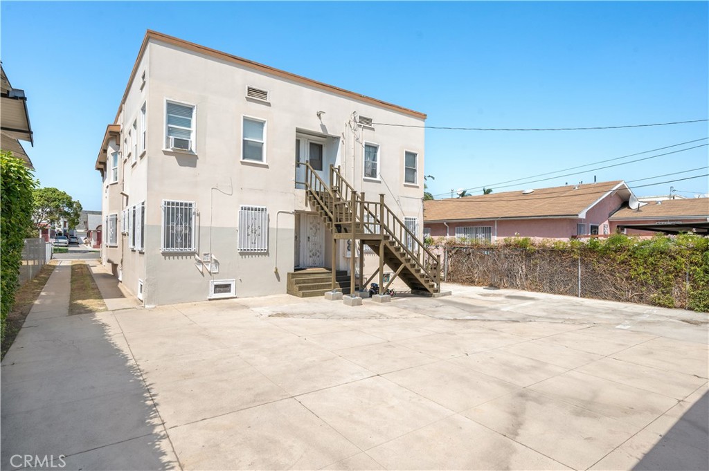 Property photo 33