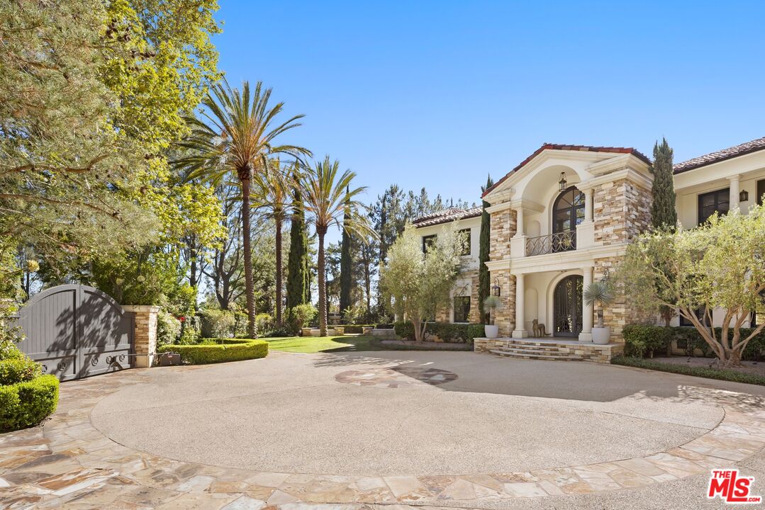 Property photo 12