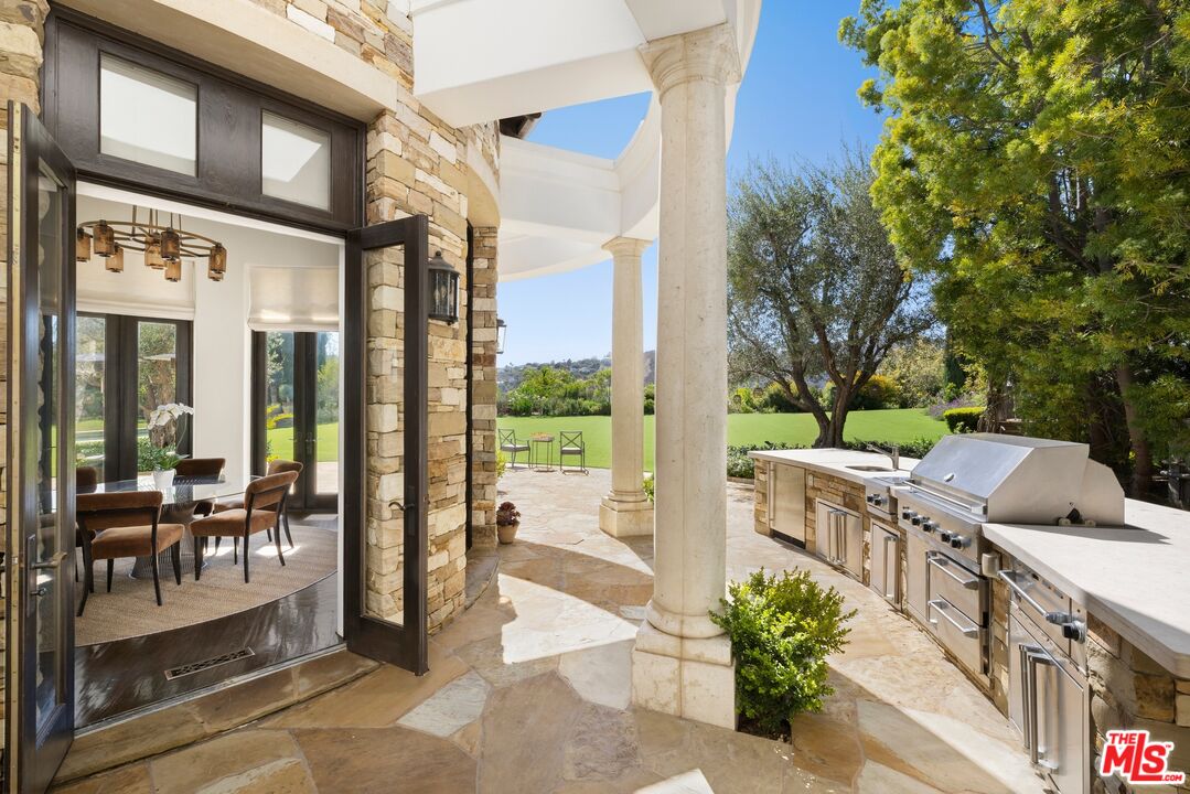 Property photo 43