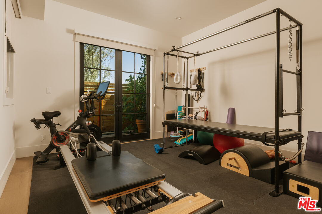 Property photo 24