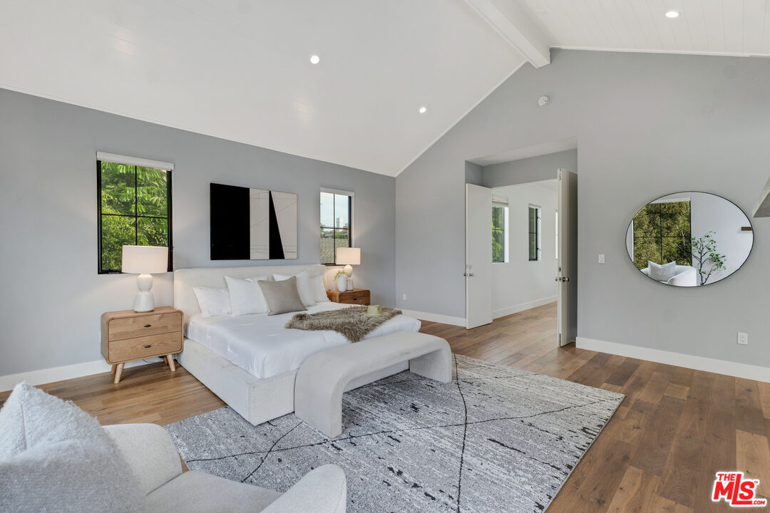 Property photo 43