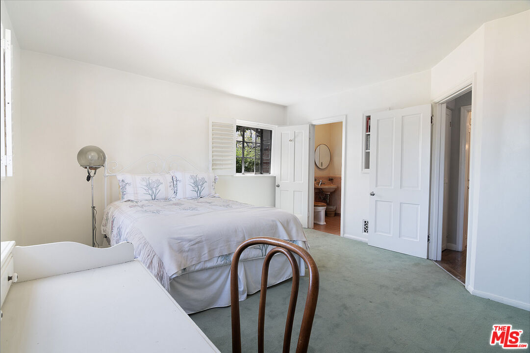 Property photo 23