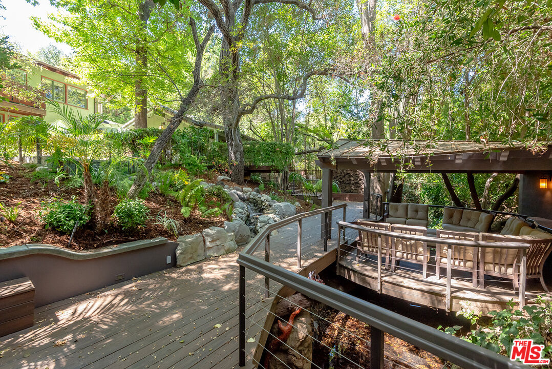 Property photo 38