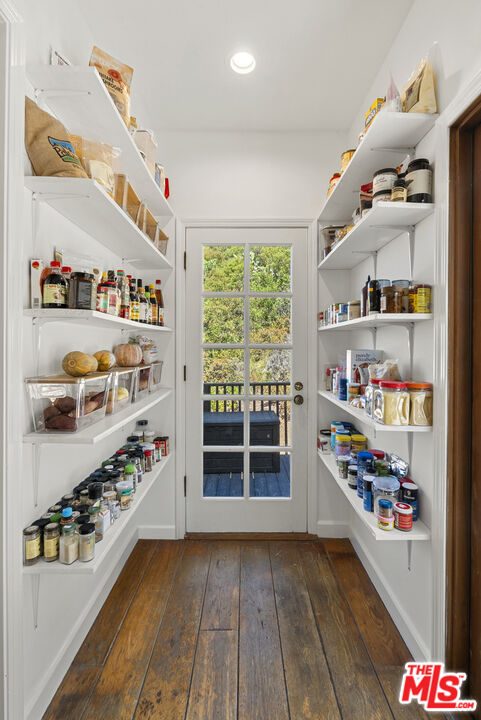 Property photo 44