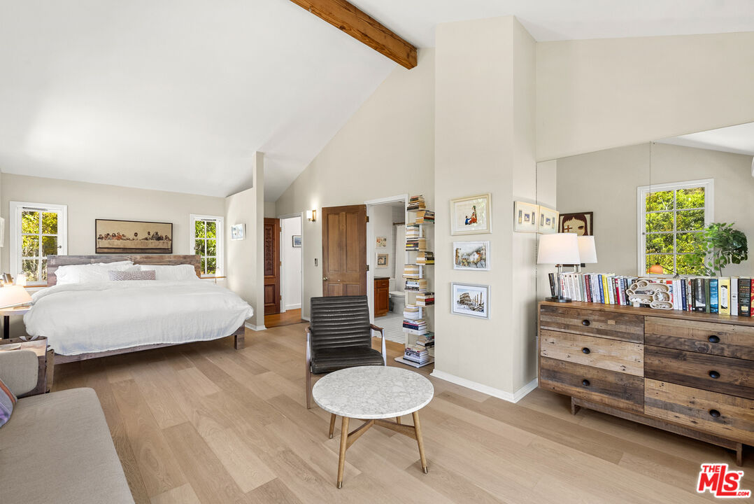 Property photo 40