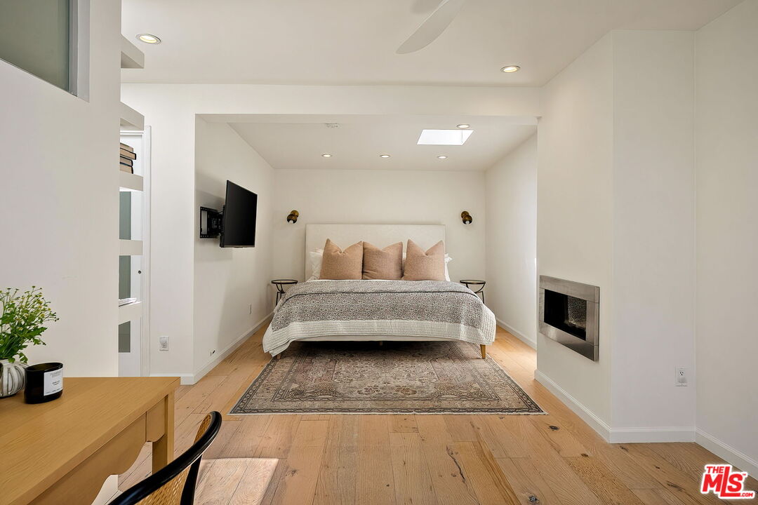 Property photo 33