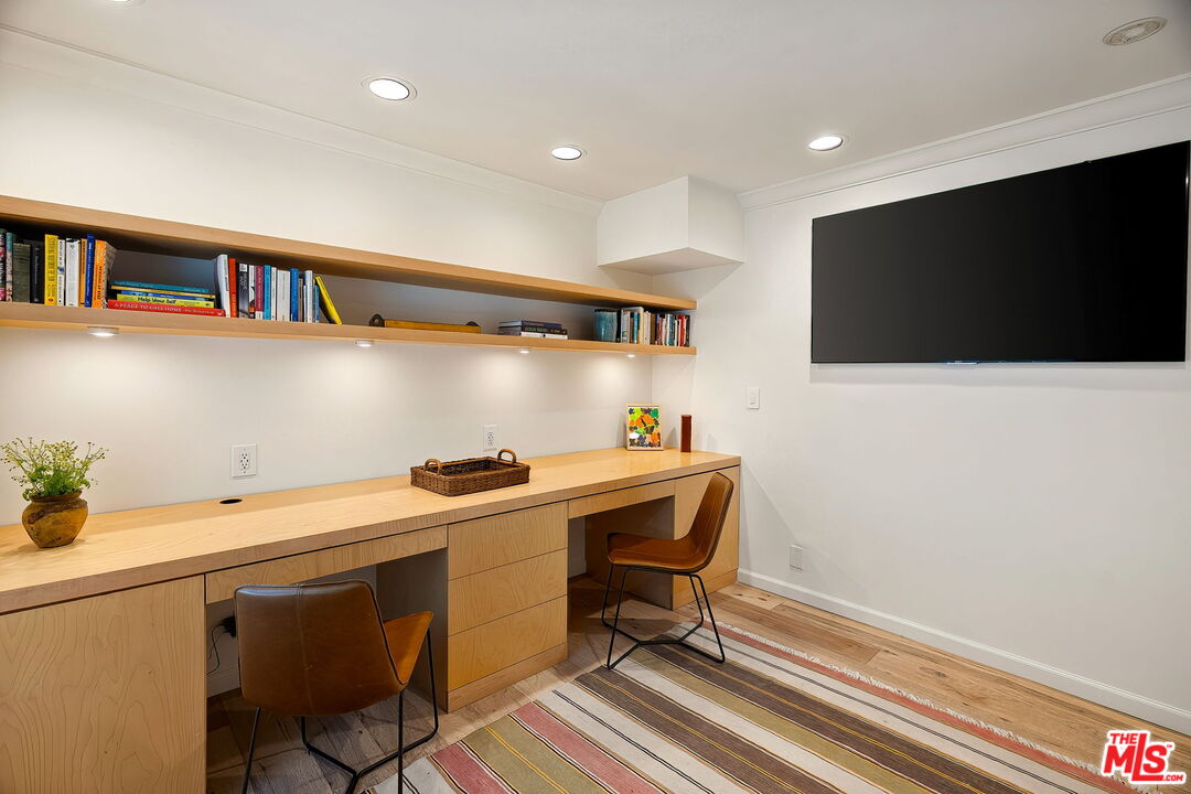 Property photo 50