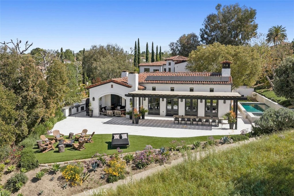 Property photo 32