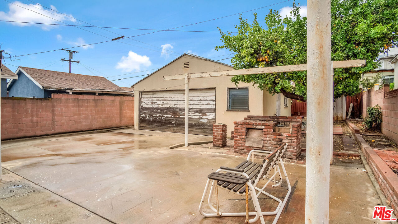 Property photo 35