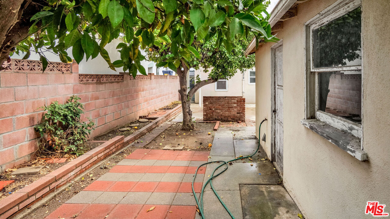 Property photo 38
