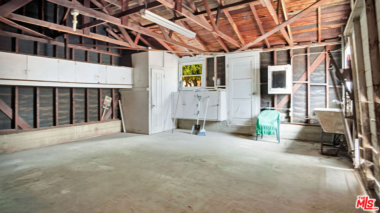 Property photo 39