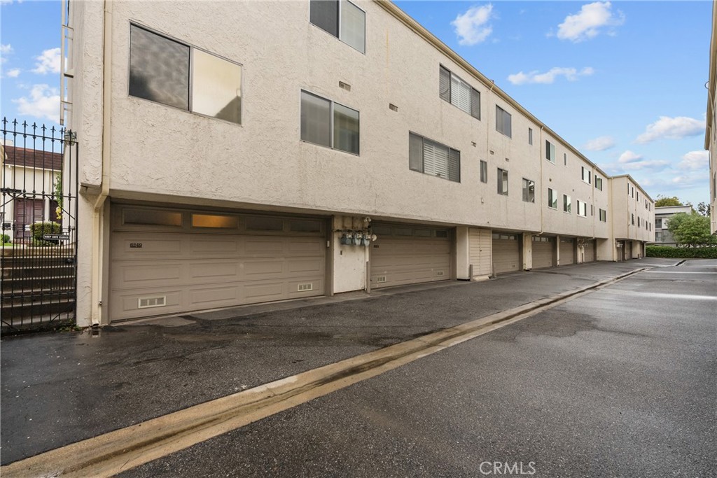 Property photo 37