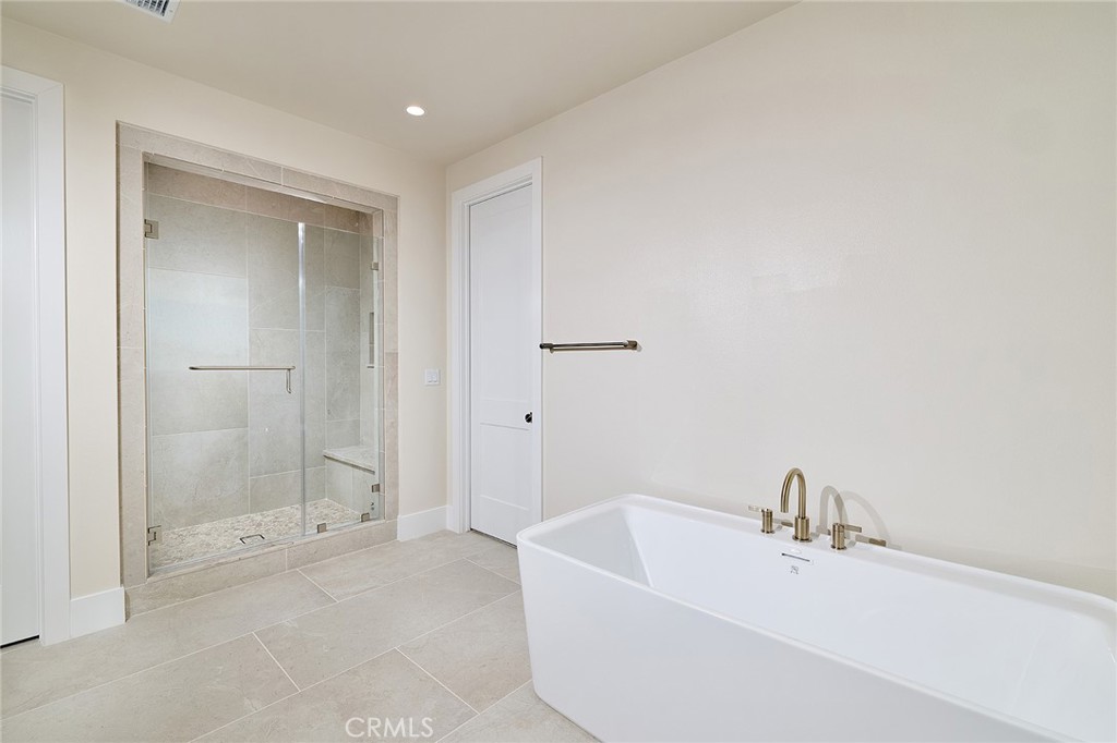 Property photo 50