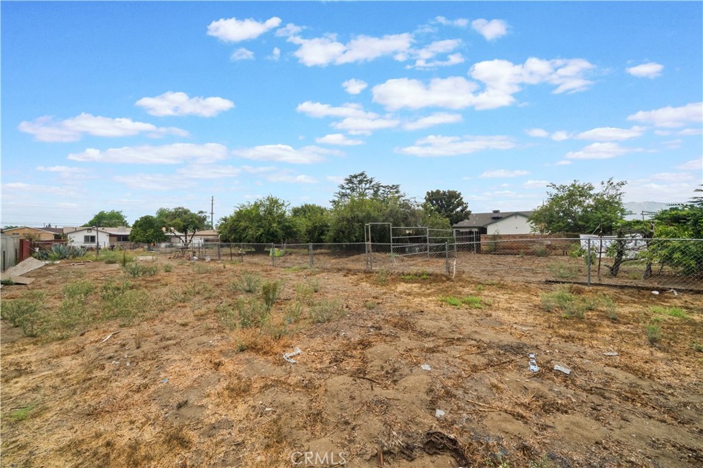Property photo 28