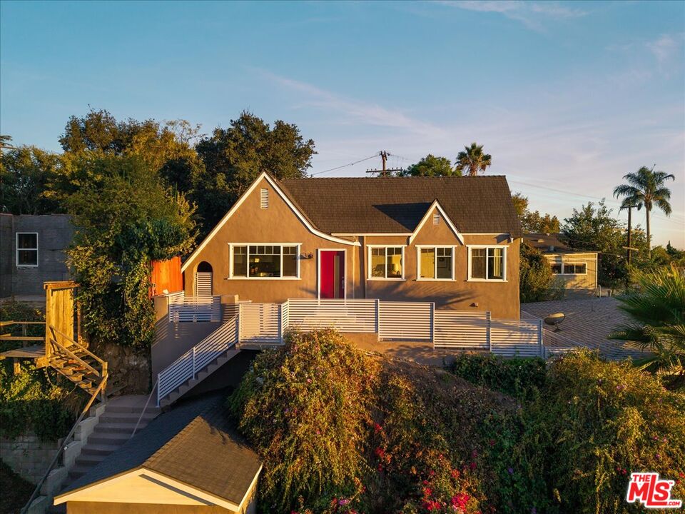Property photo 33