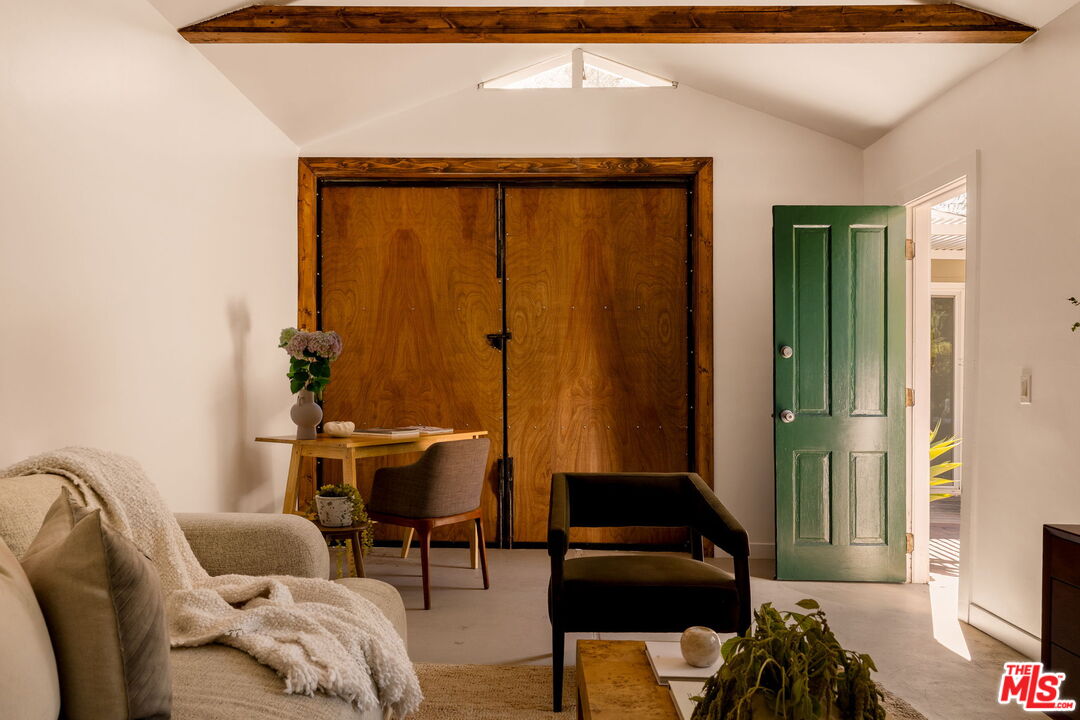 Property photo 32