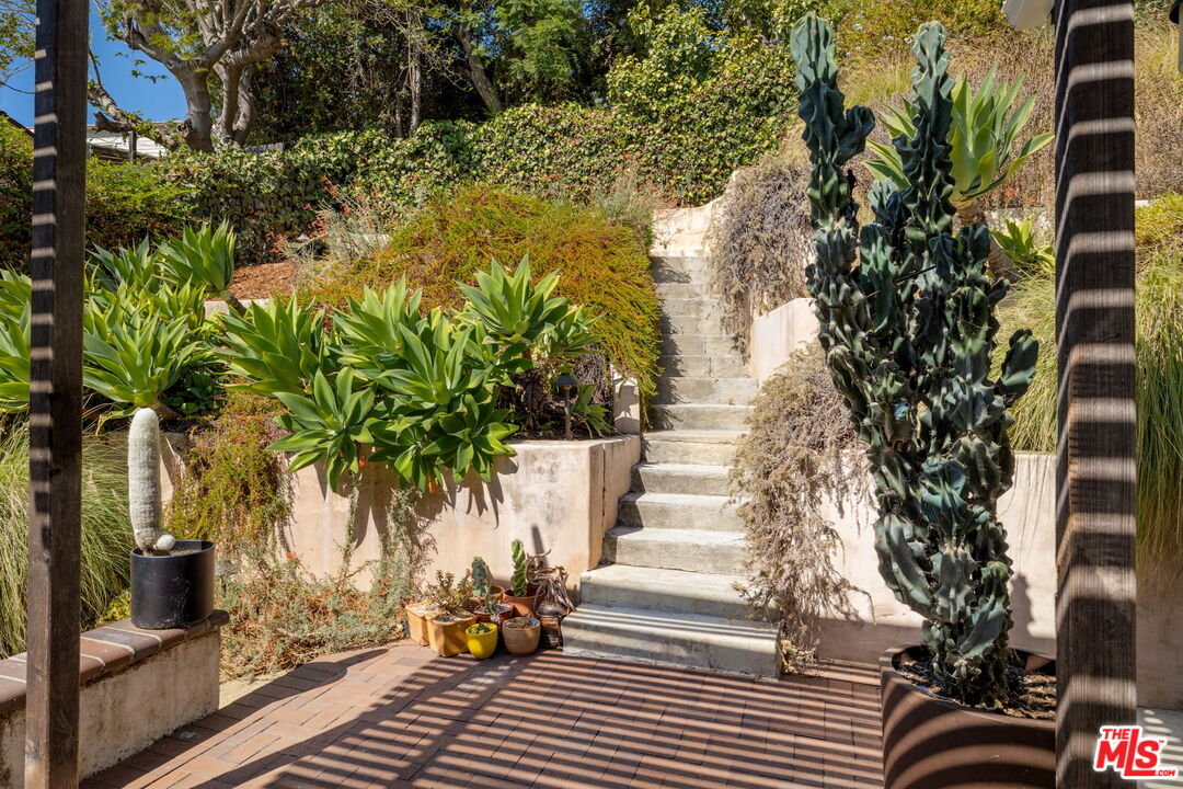 Property photo 36