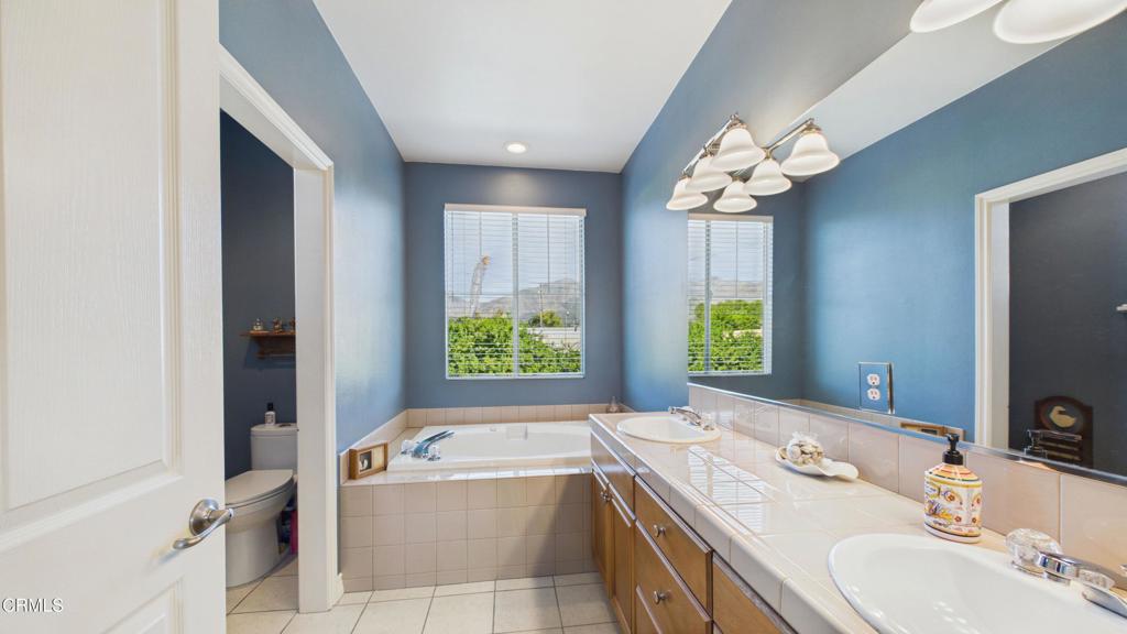 Property photo 33