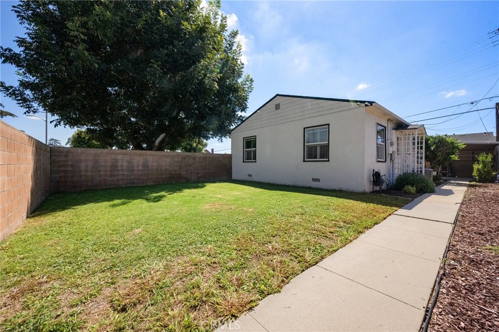 Property photo 31