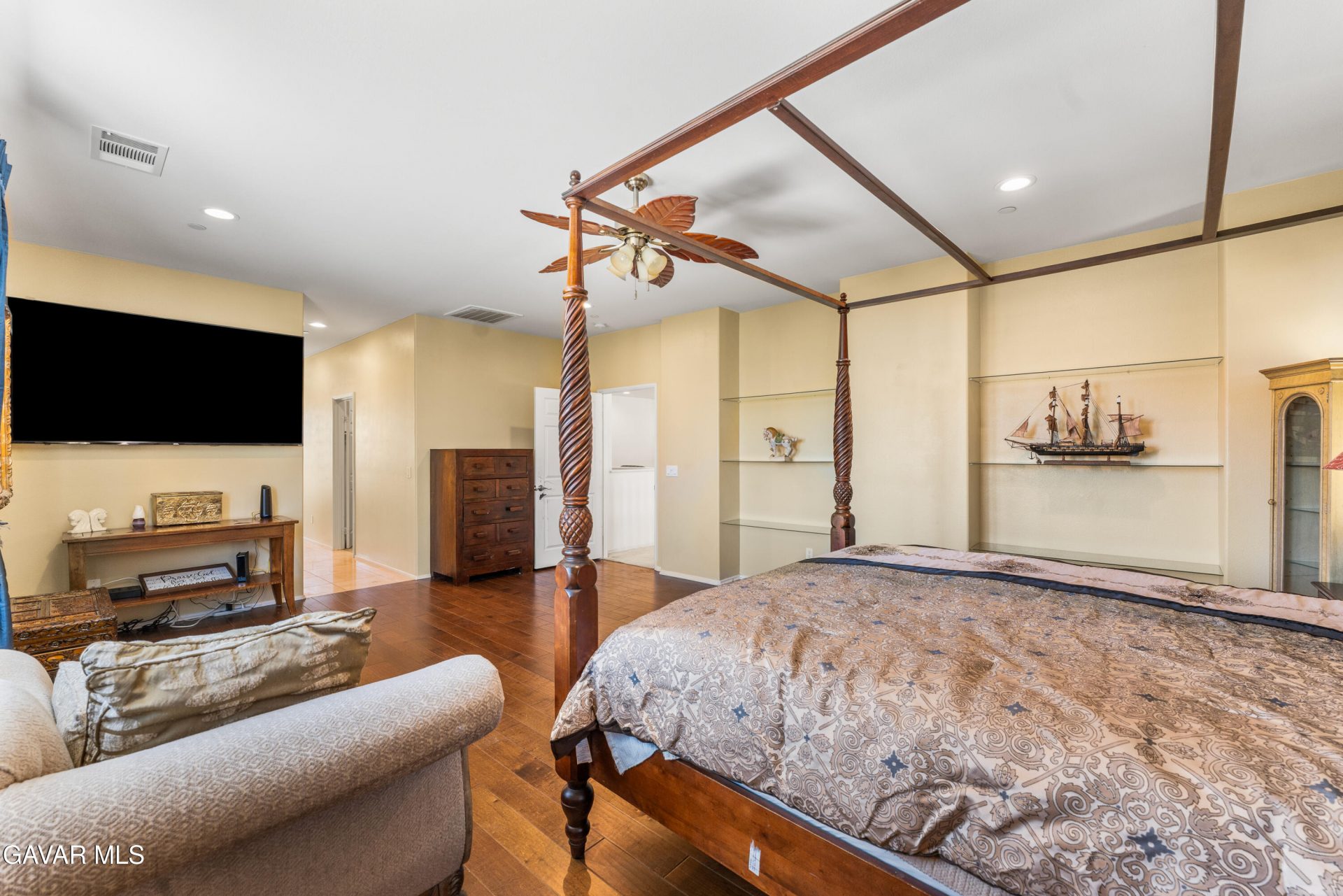 Property photo 36