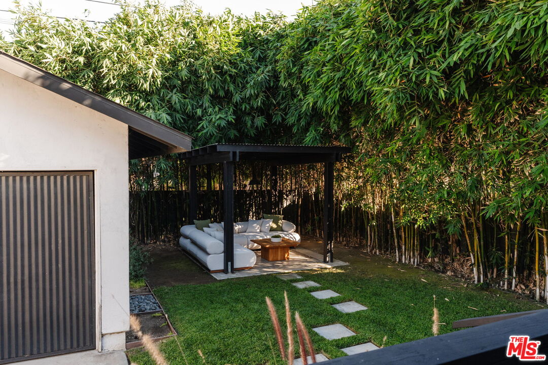 Property photo 38