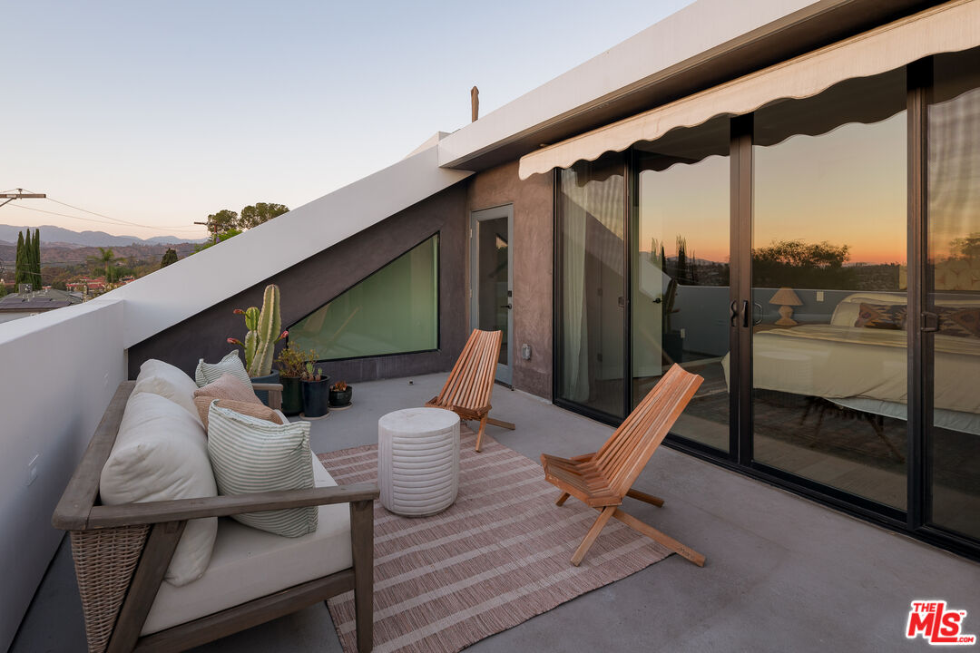 Property photo 50