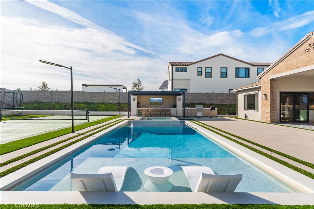 Property photo 44