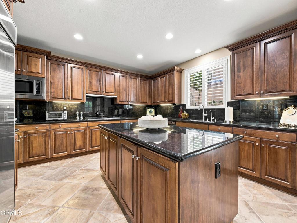 Property photo 37