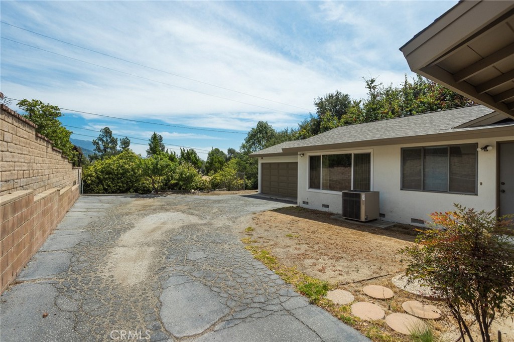 Property photo 43