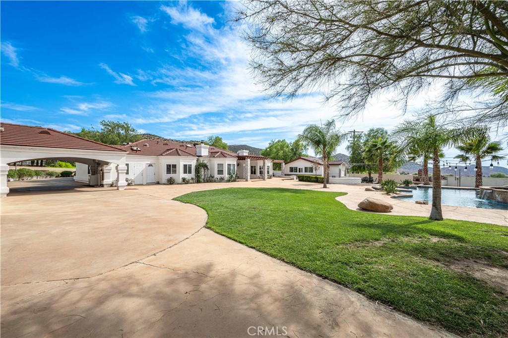 Property photo 33