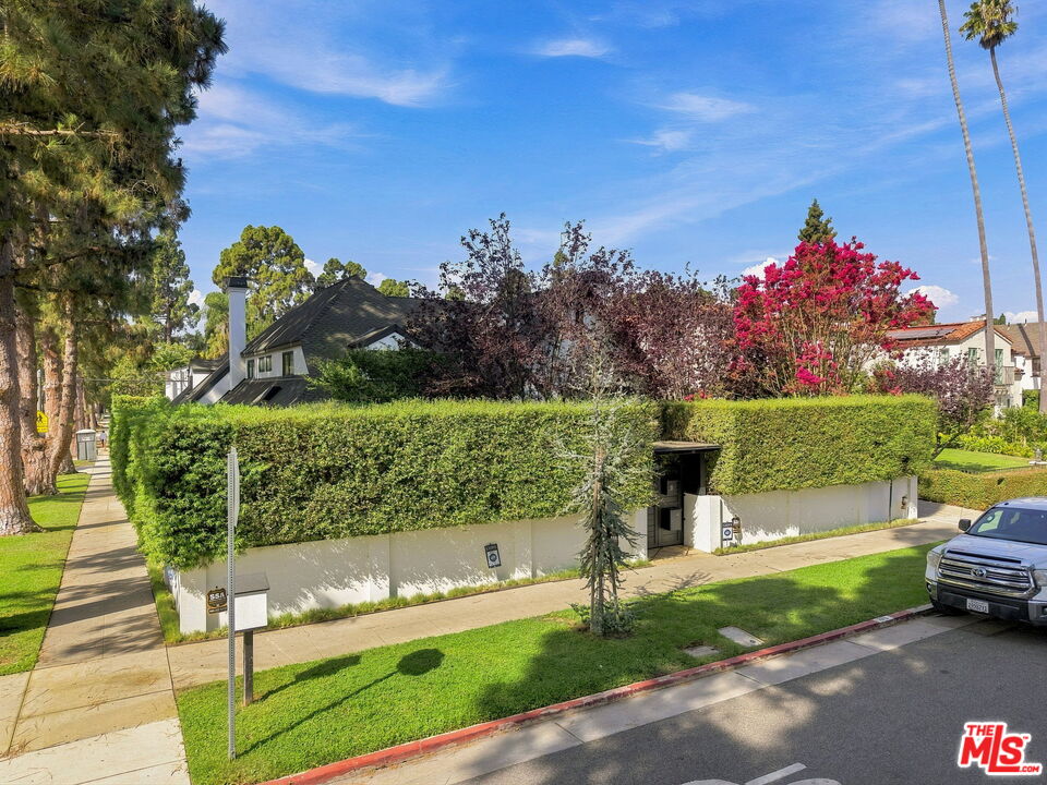 Property photo 40