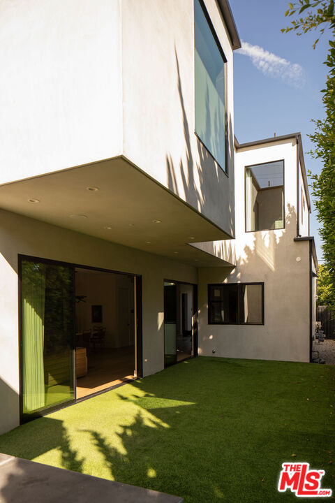 Property photo 32