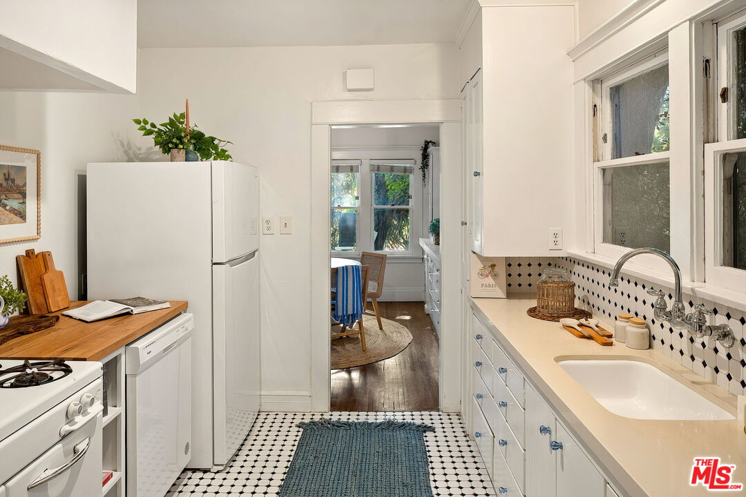 Property photo 27
