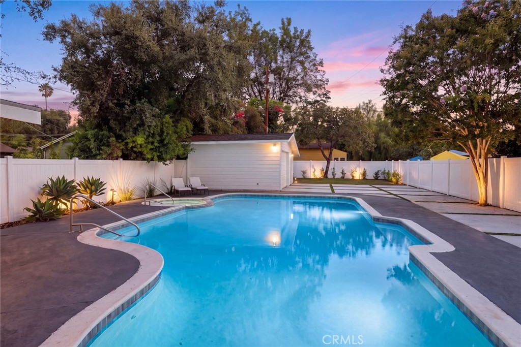 Property photo 44