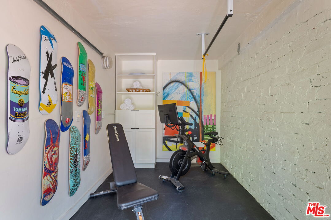Property photo 40