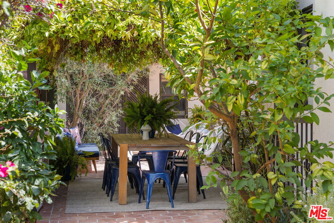 Property photo 44