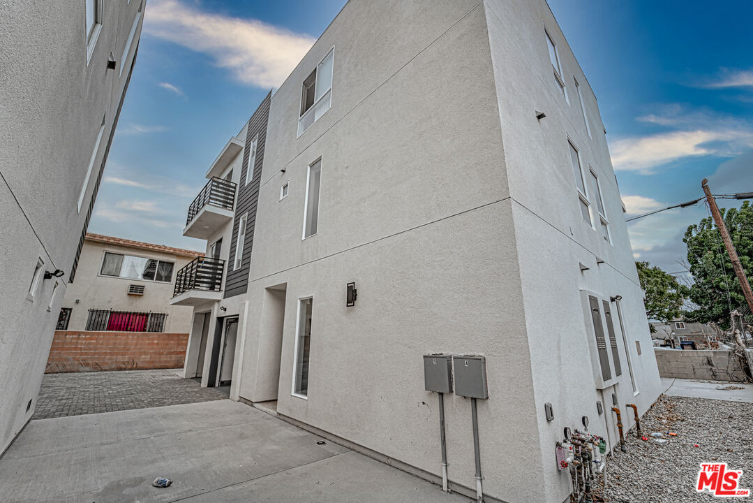 Property photo 38