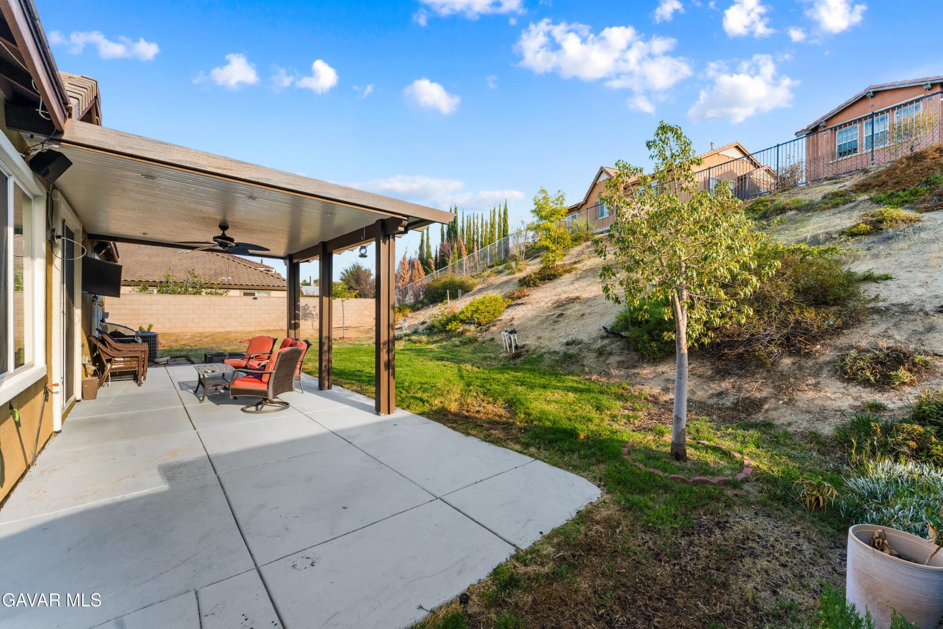 Property photo 32