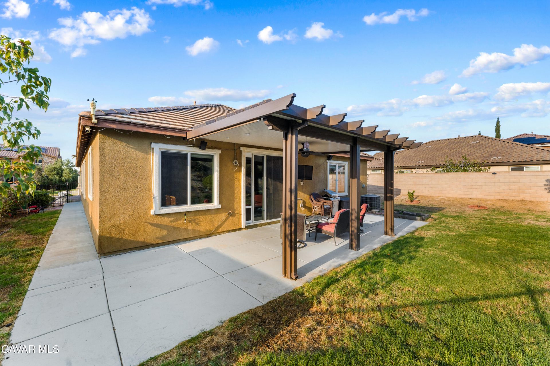 Property photo 33