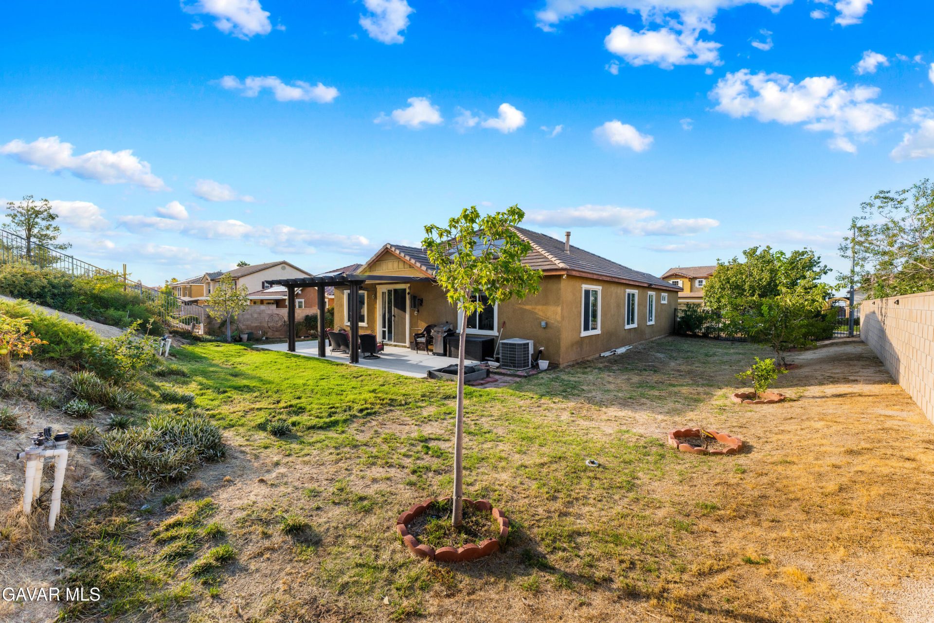 Property photo 35