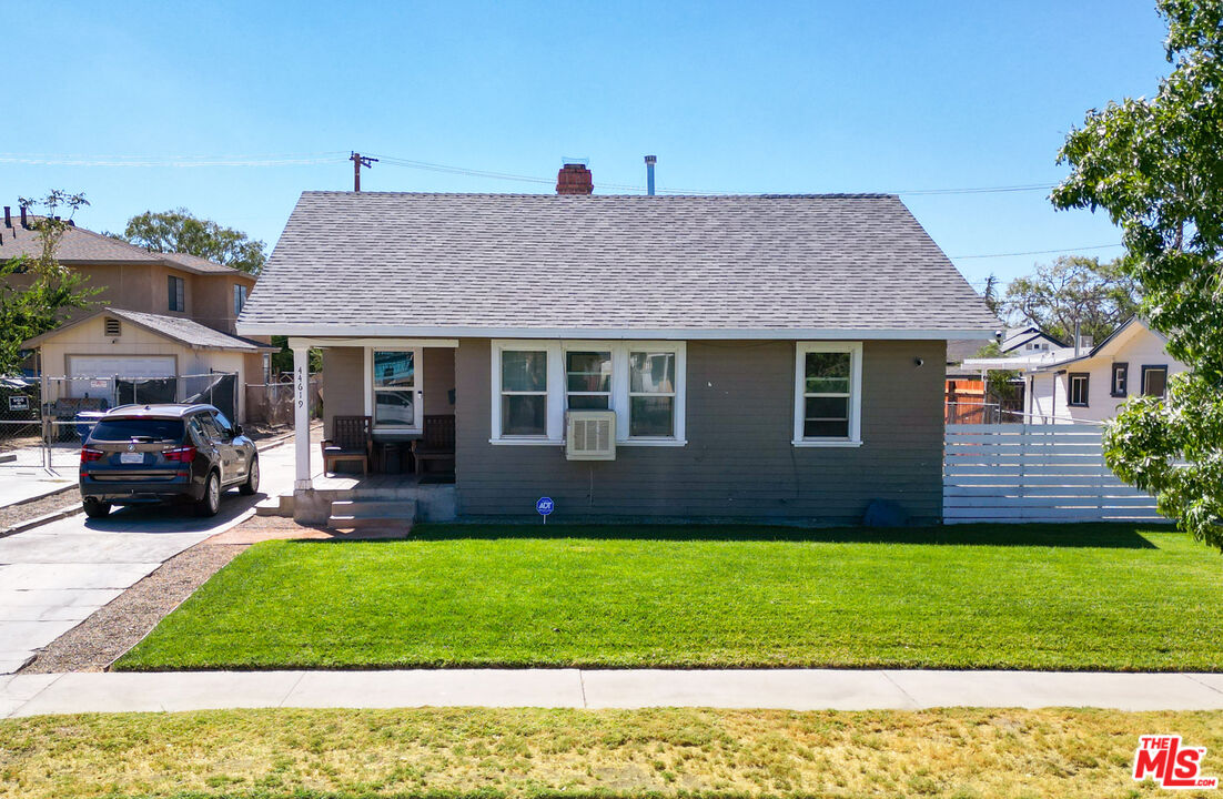 Property photo 33