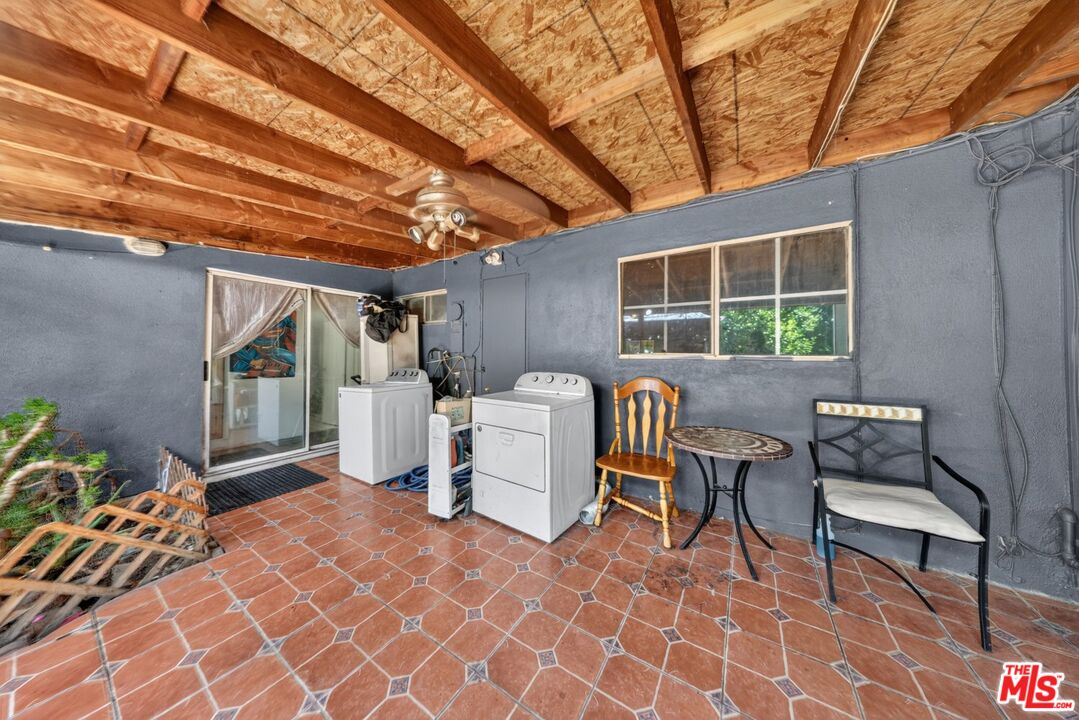 Property photo 33