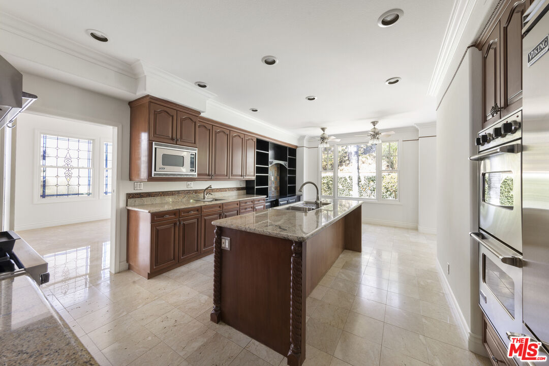 Property photo 36