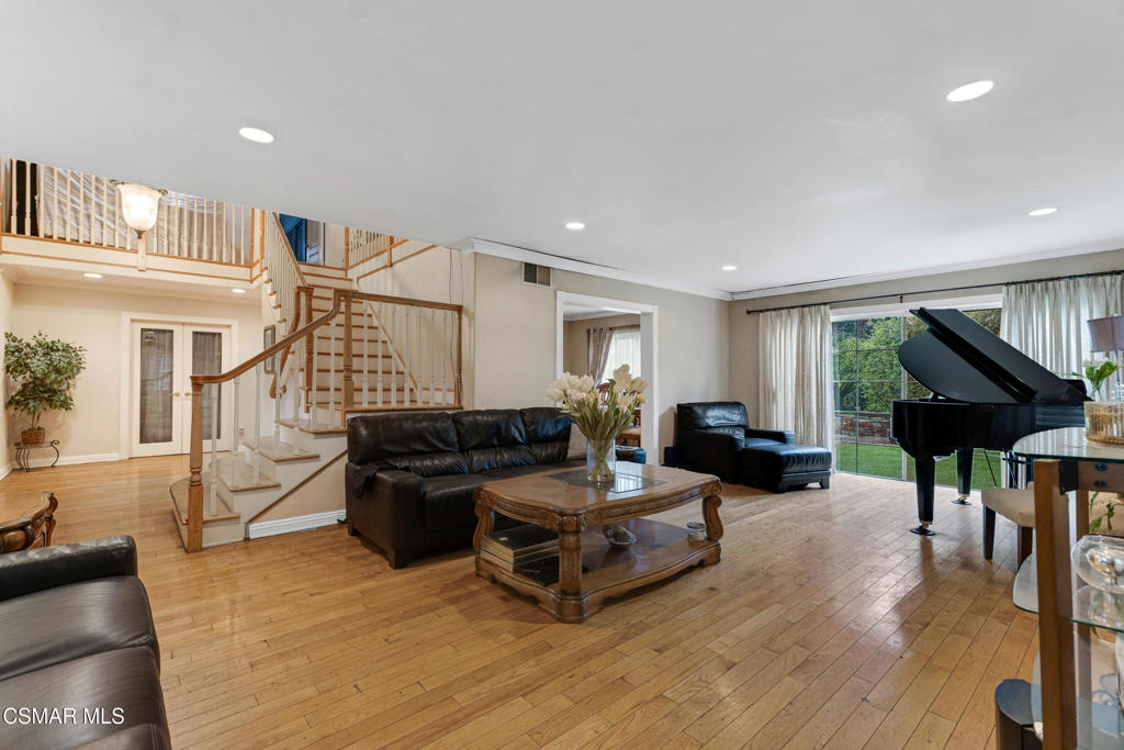 Property photo 38