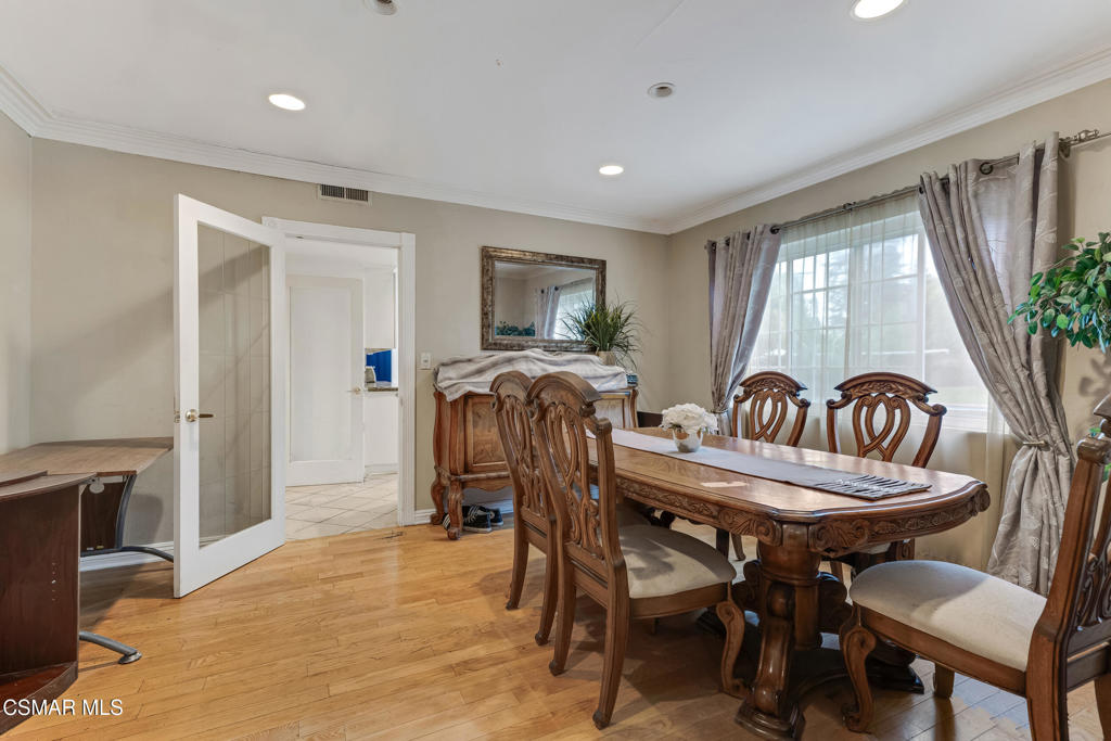 Property photo 44