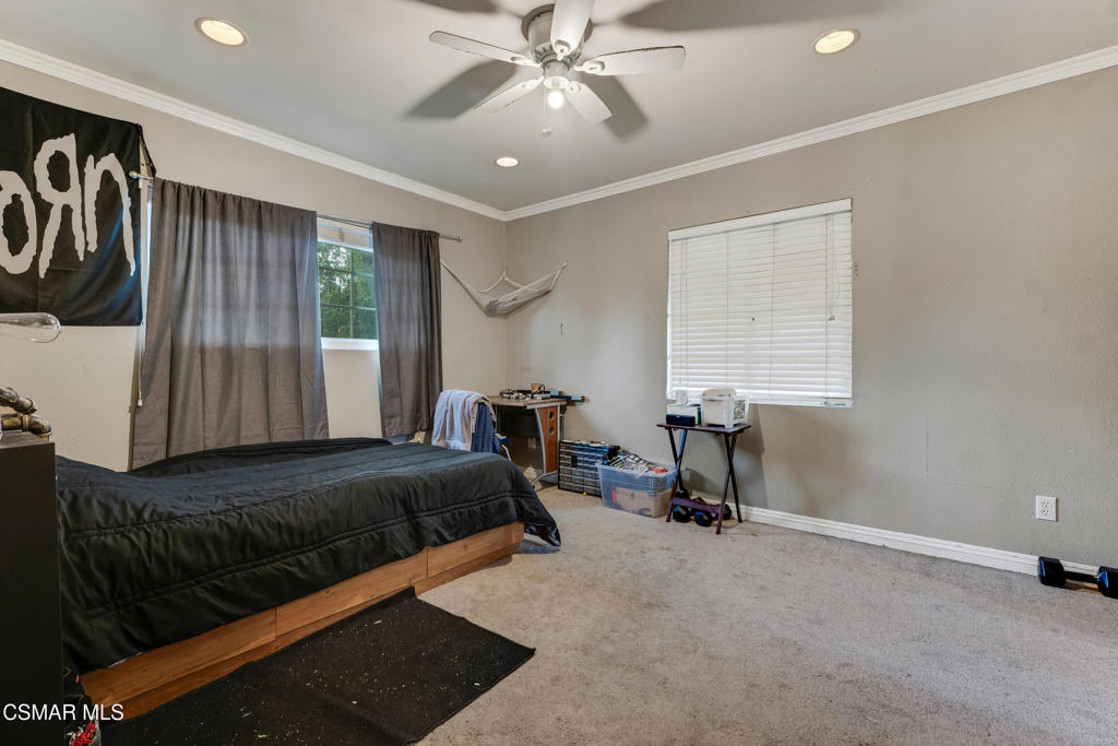 Property photo 33