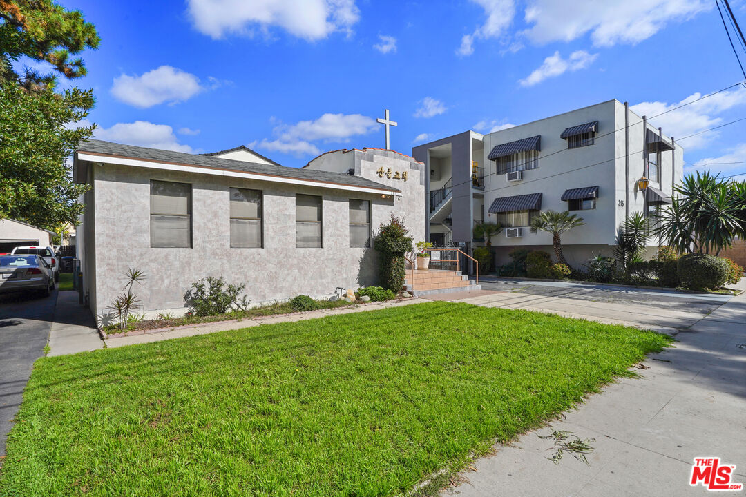 Property photo 8