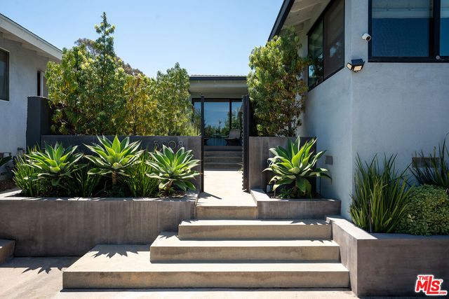 Property photo 44