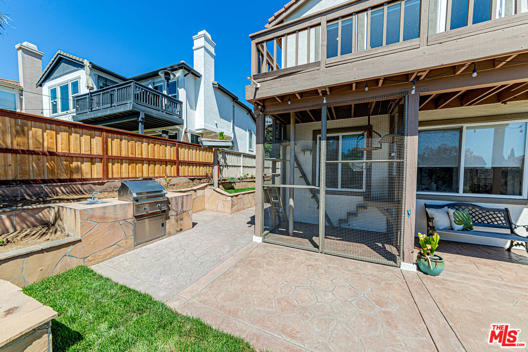 Property photo 38