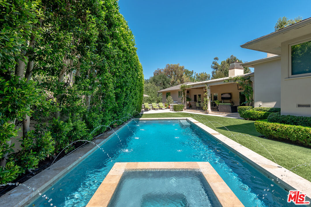 Property photo 42